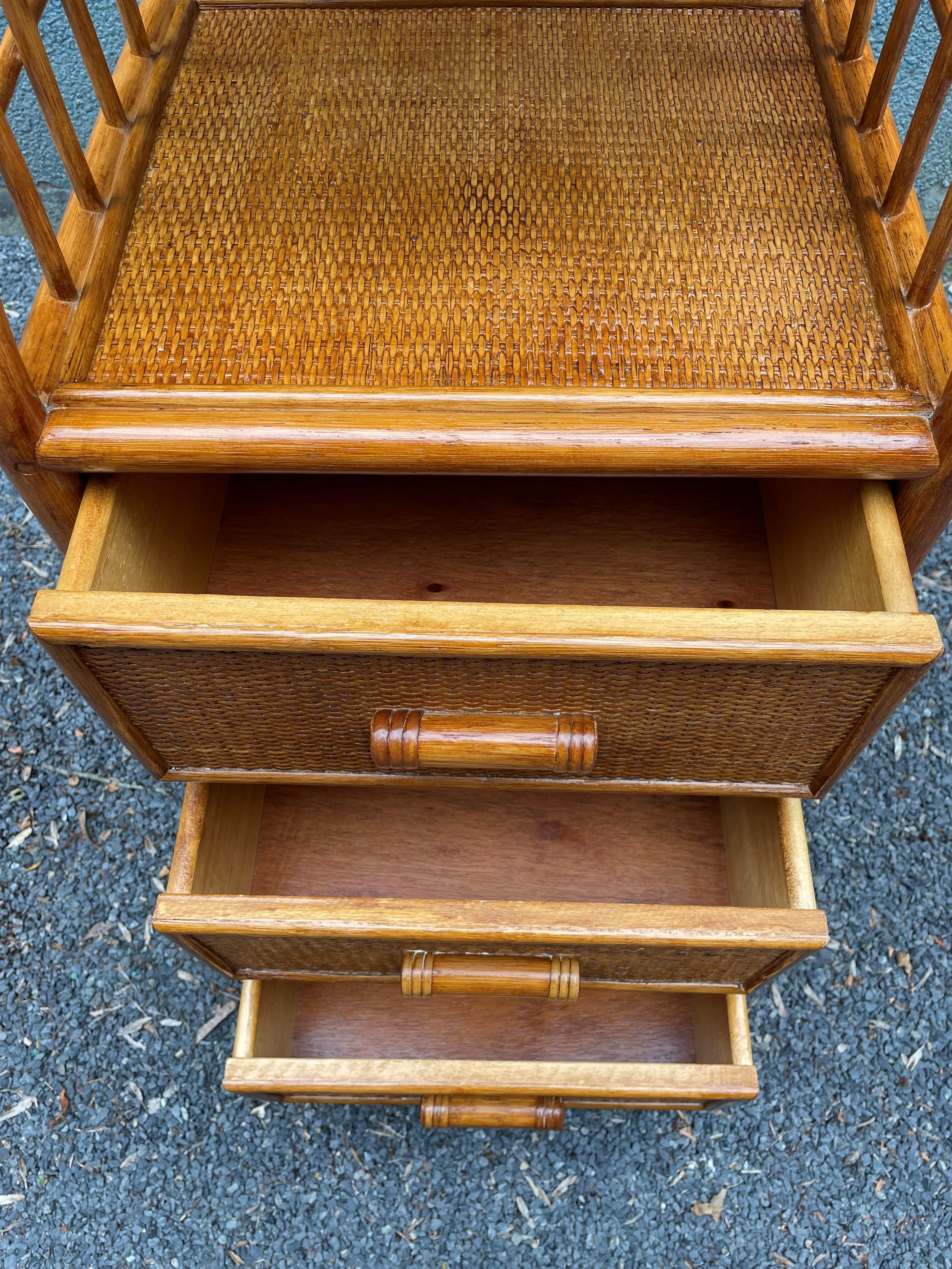 Shelf to install or vintage rattan furniture