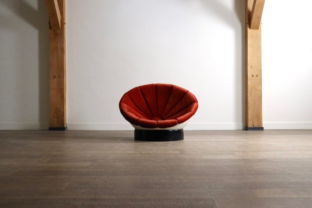 Luciano Frigerio Girasole lounge chair, Italy 1960s