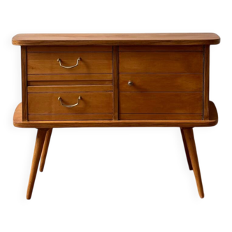 Mini chest of drawers