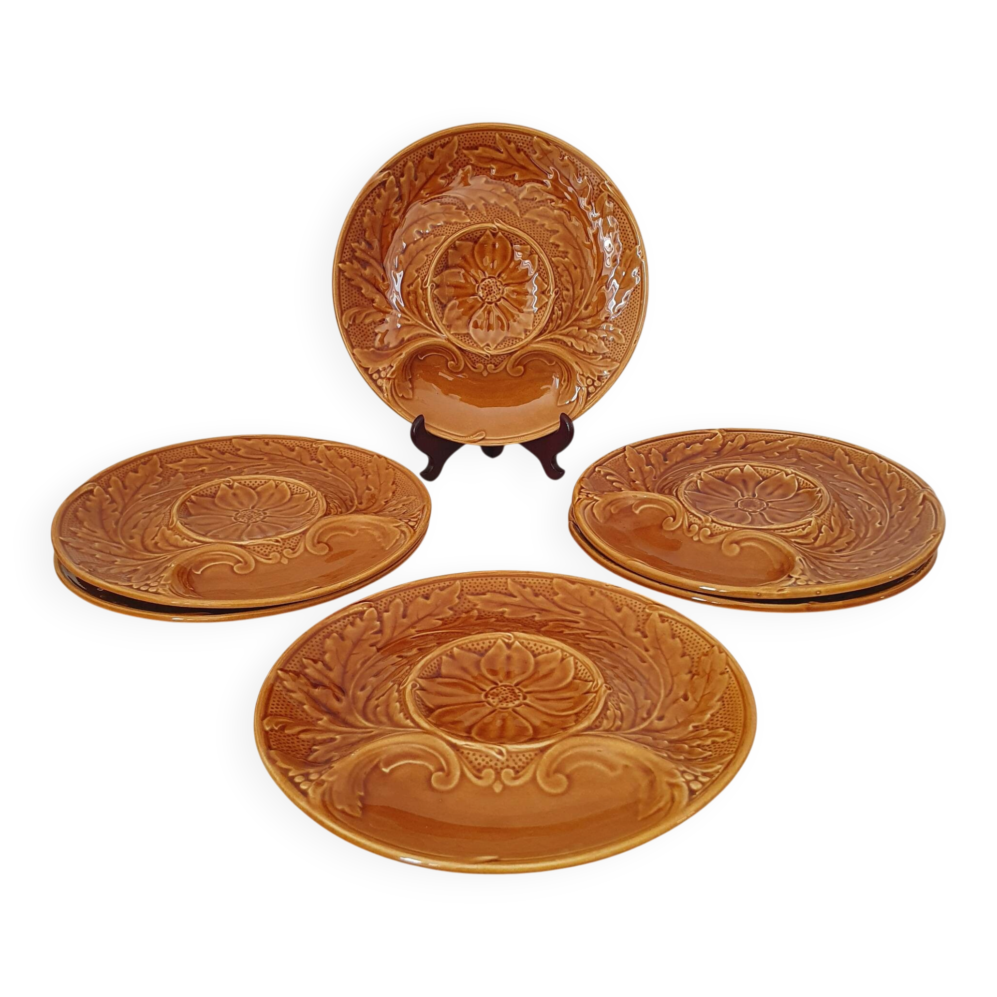 Assiettes à compartiments Faiencerie de Gien / artichaut / Barbotine