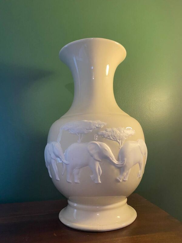 Vase porcelaine Raynaud collection Kenya