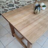 Farmhouse table