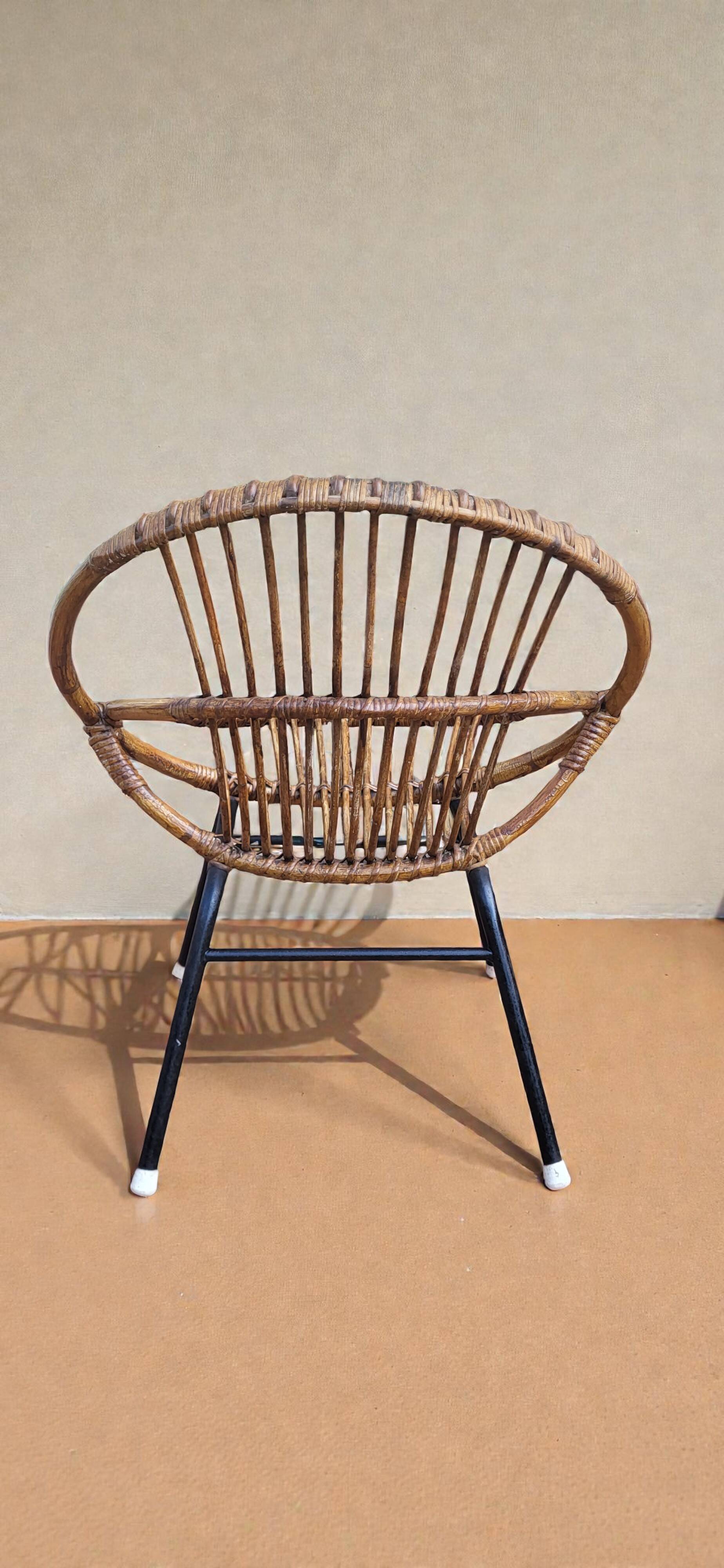 Rattan shell chair
