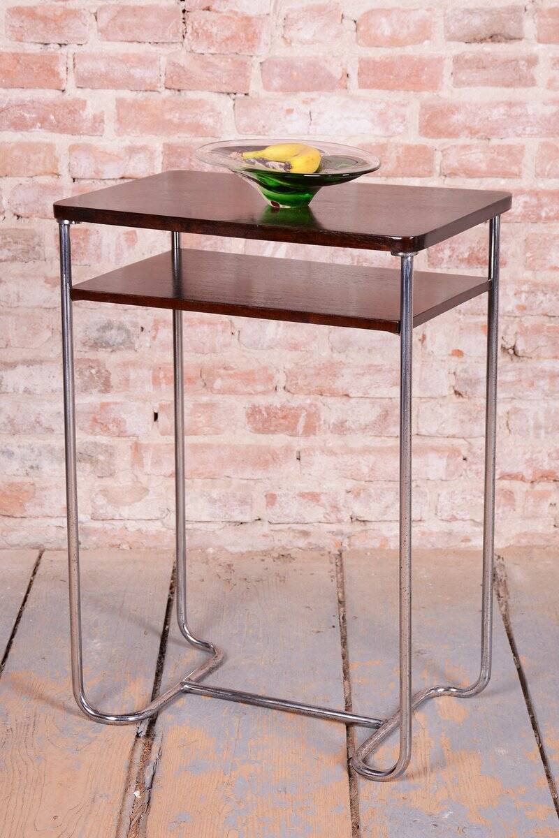 Bauhaus Czech Side Table in Walnut and Chrome from Mücke Melder, 1930s