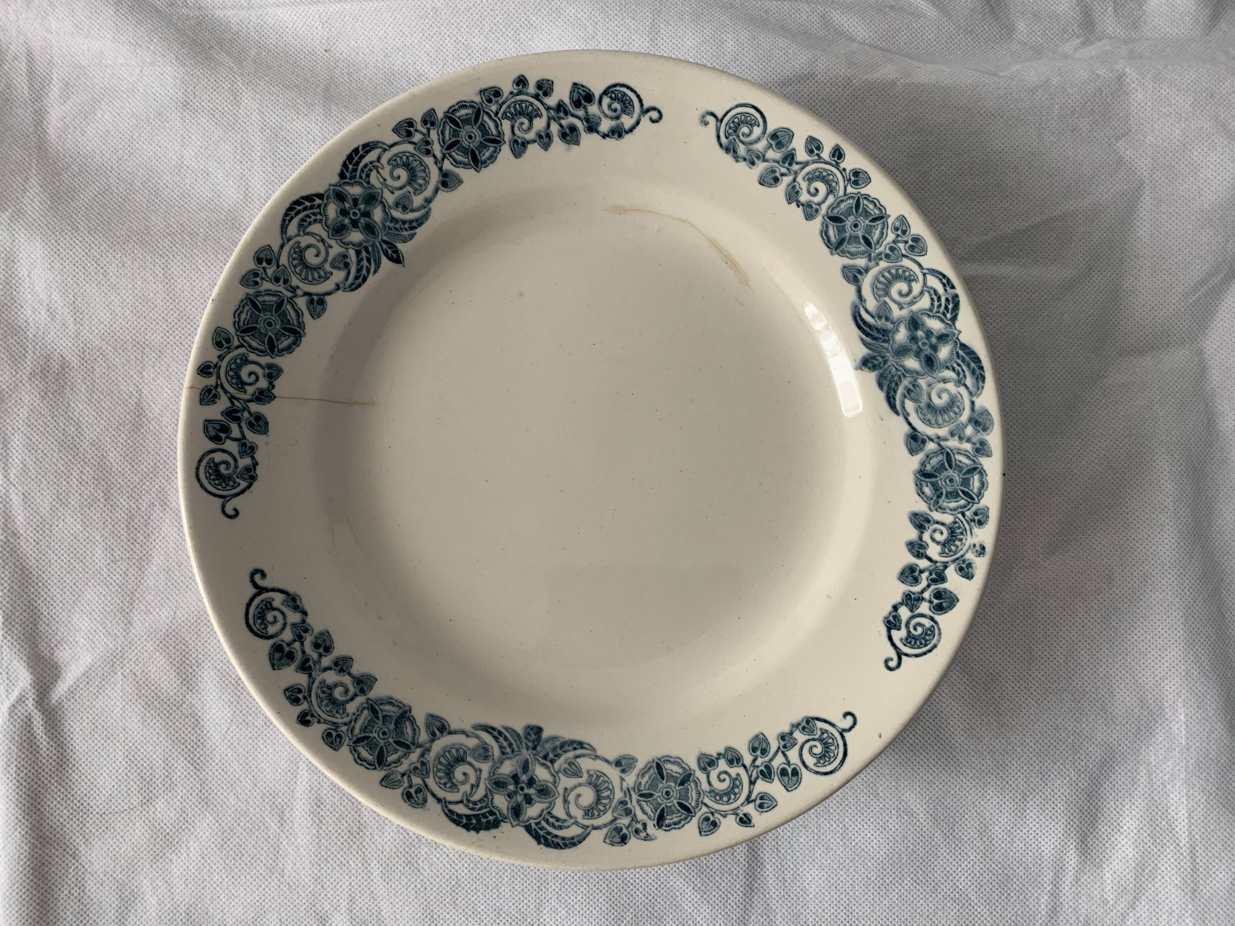 4 blue and white service dishes Alesia Longchamp Iron Land early 20th century