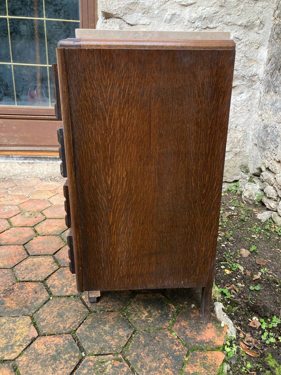 Vintage chest of drawers with splayed legs