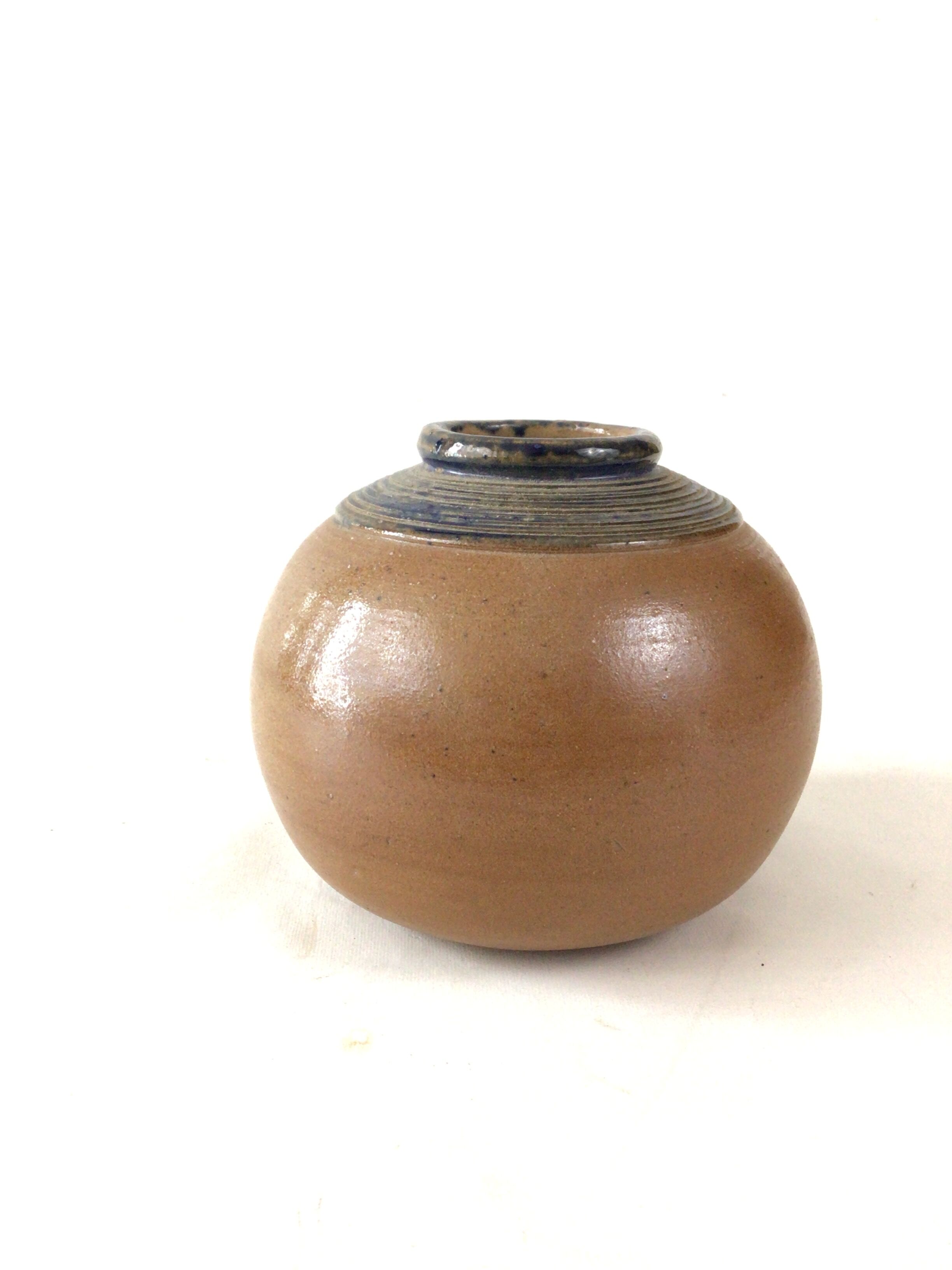 Sandstone ball vase