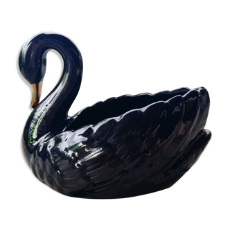 Black swan pot cache