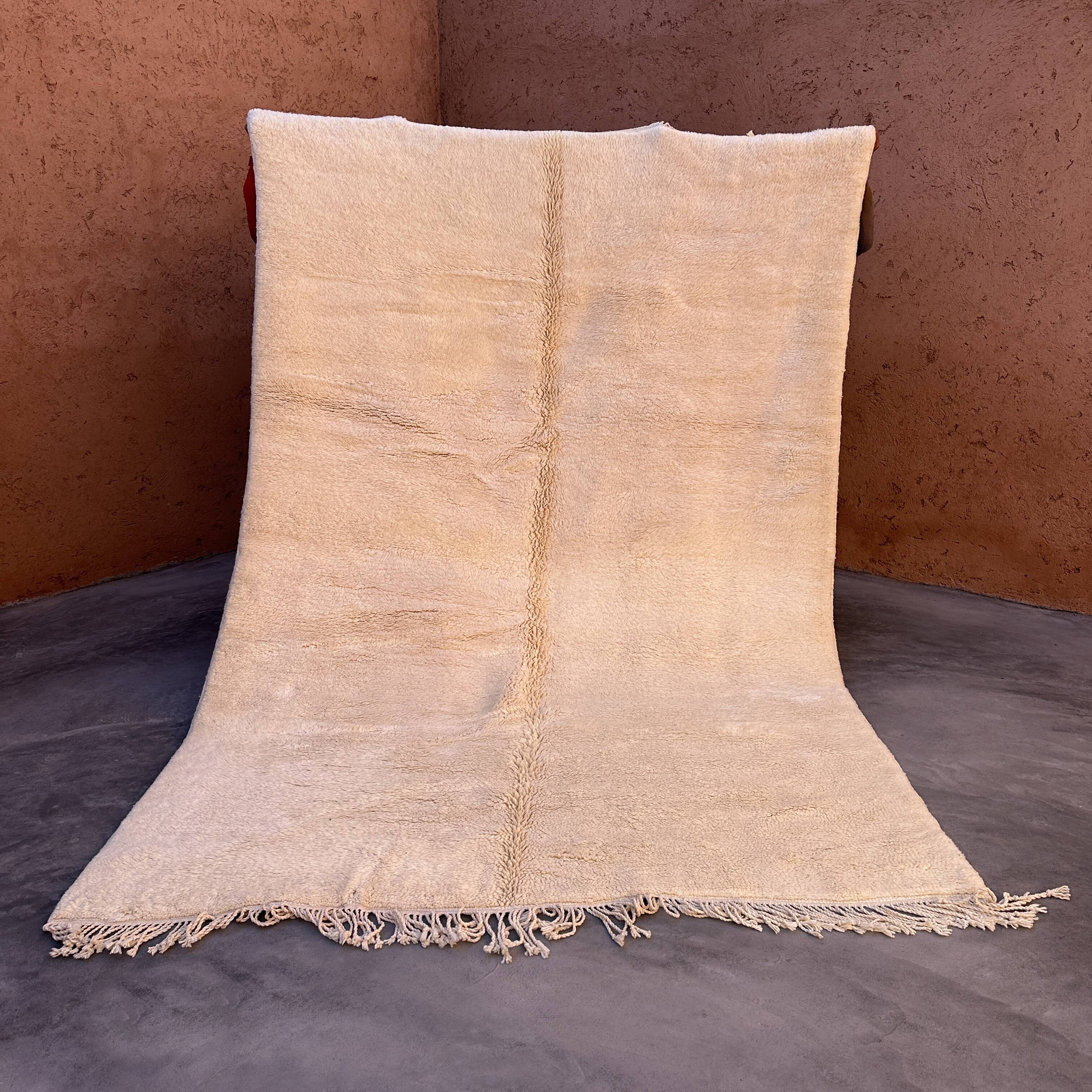 Beni M'Rirt Moroccan Rug - 205 x 303 cm