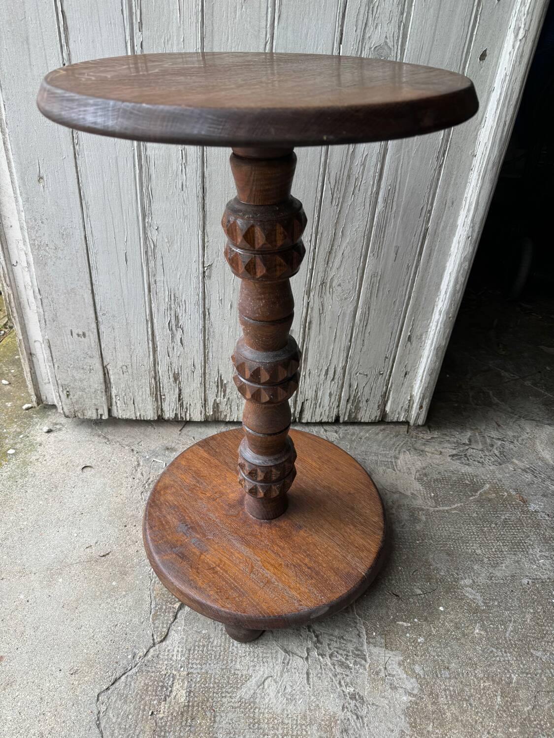 Dudouyt Style Pedestal Table