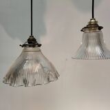 Holophane suspensions