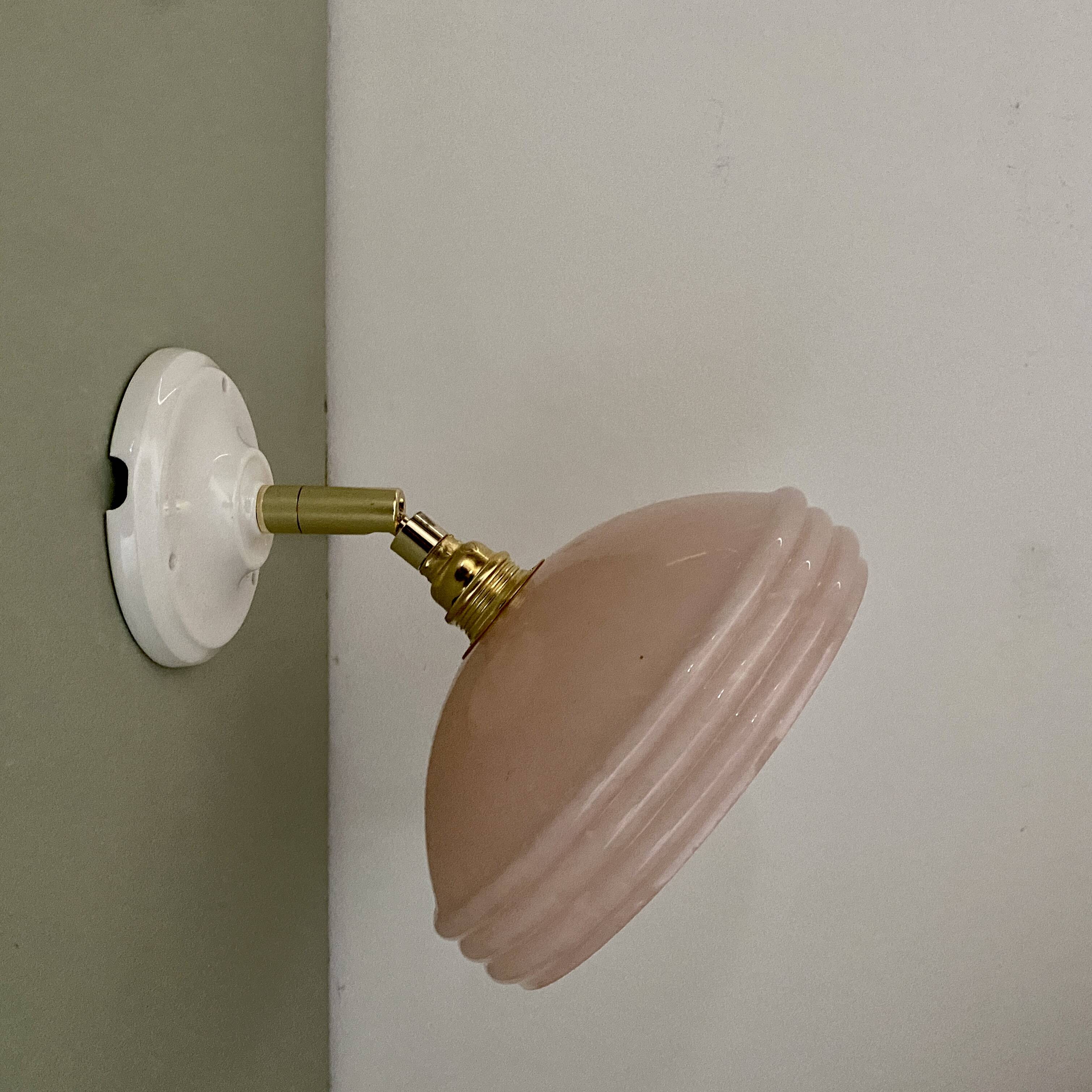 Vintage lampshade wall lamp in pink Clichy glass