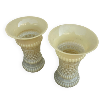 Paire de vases en opaline