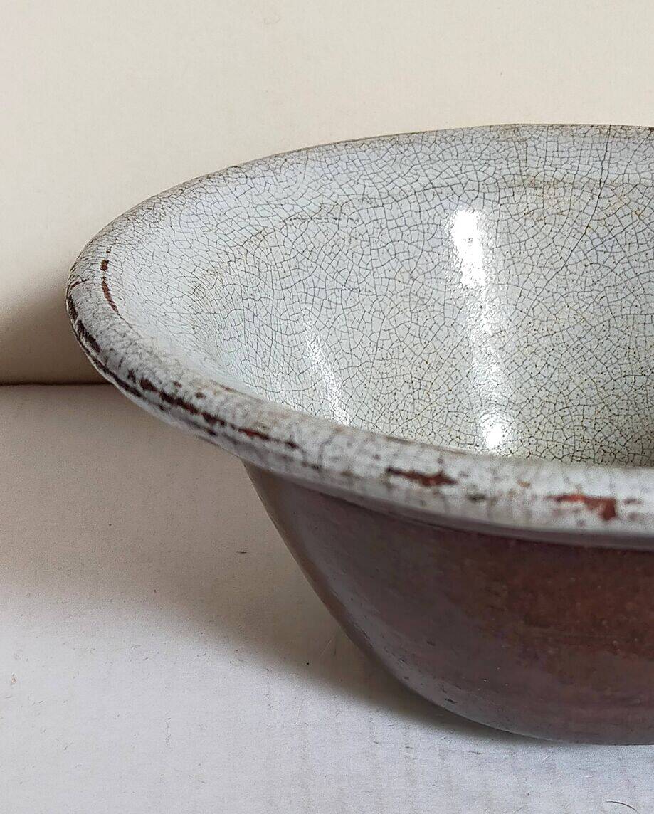 19th century enamelled earthenware salad bowl