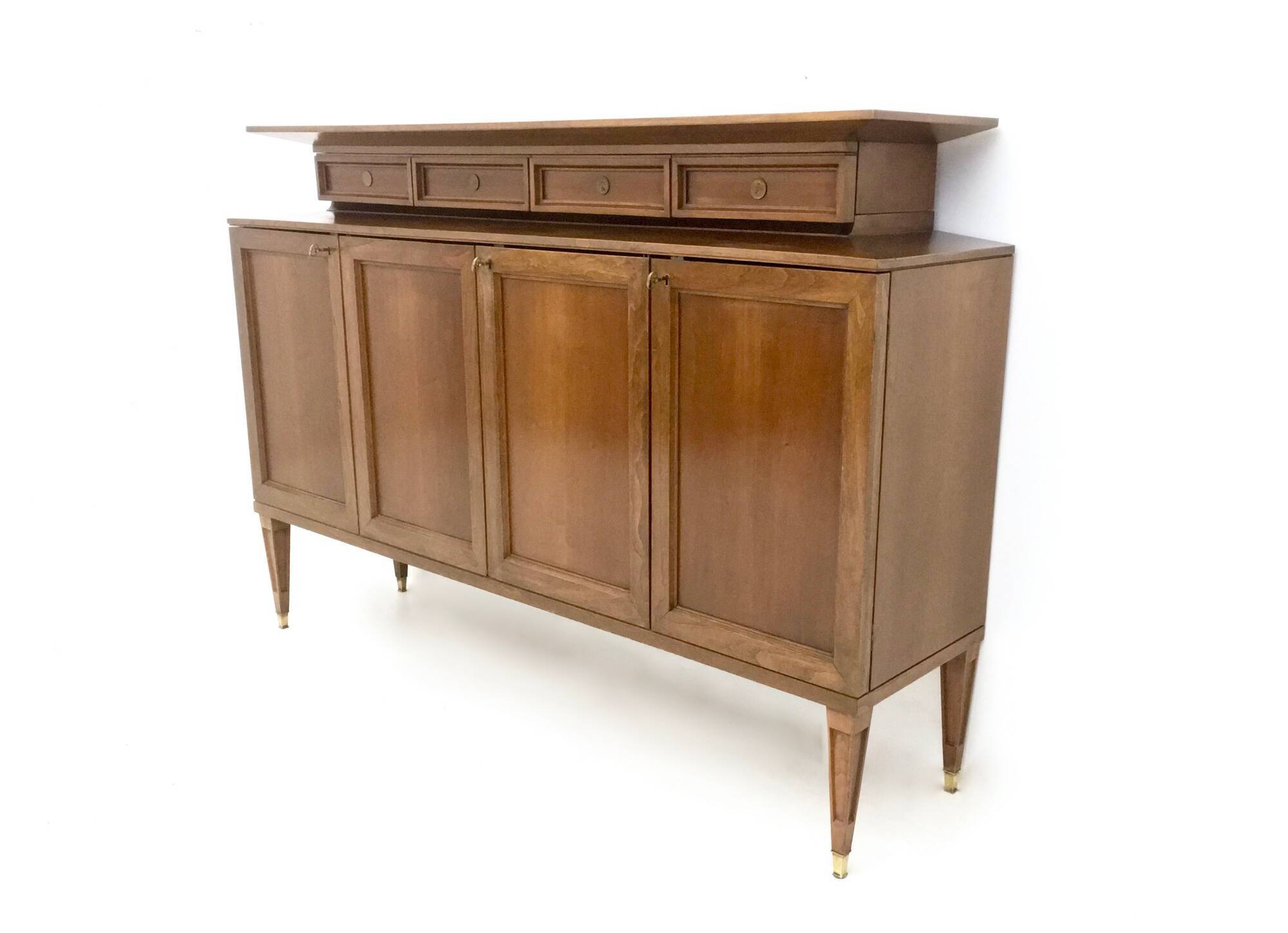 Vintage High-Quality Walnut Cabinet in the Style of Paolo Buffa, Italy