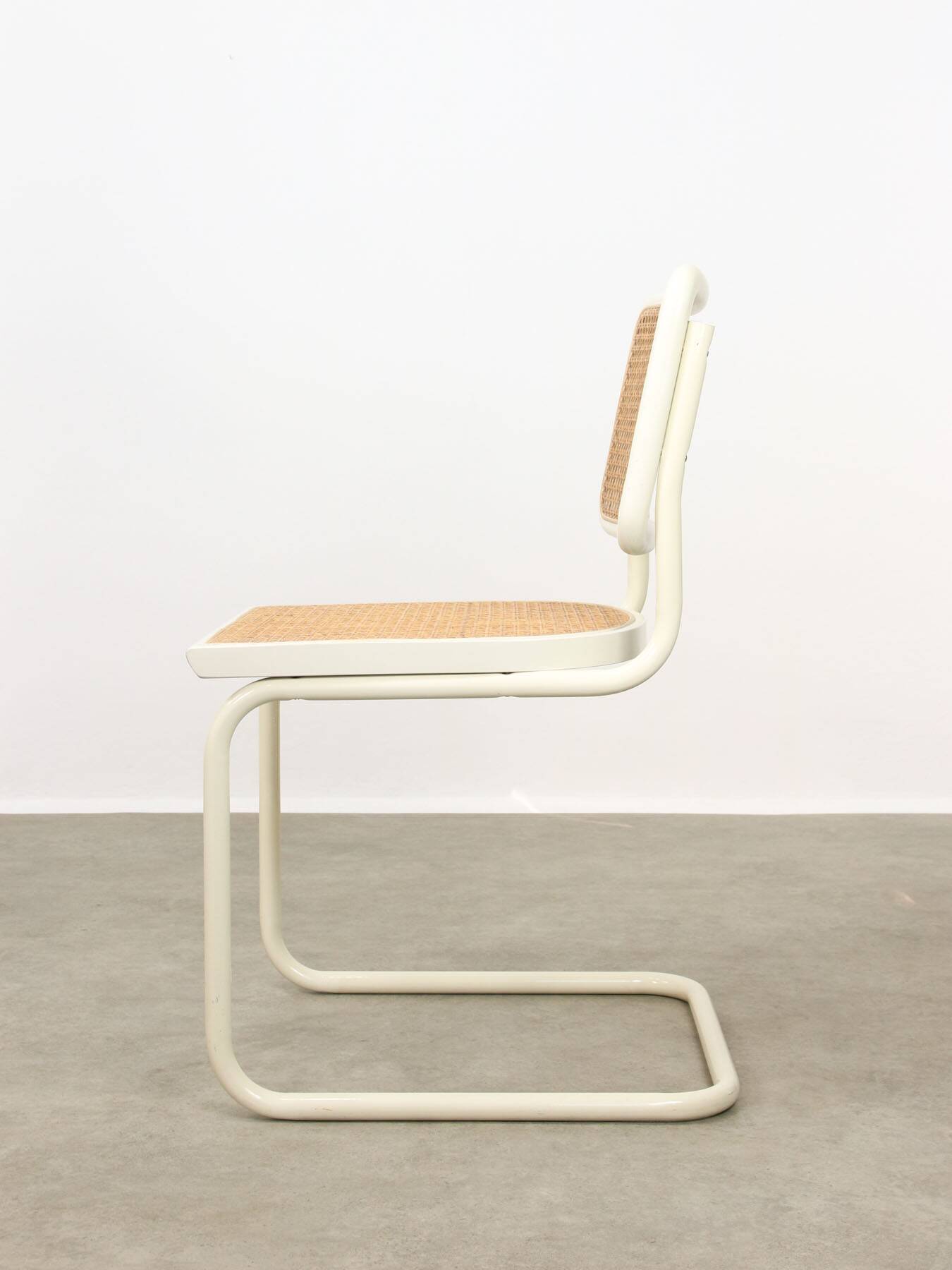 Vintage Cesca B32 chair in white by Marcel Breuer, 1970s