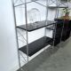 Deens design Denka modulaire kast met chromen houders en planken