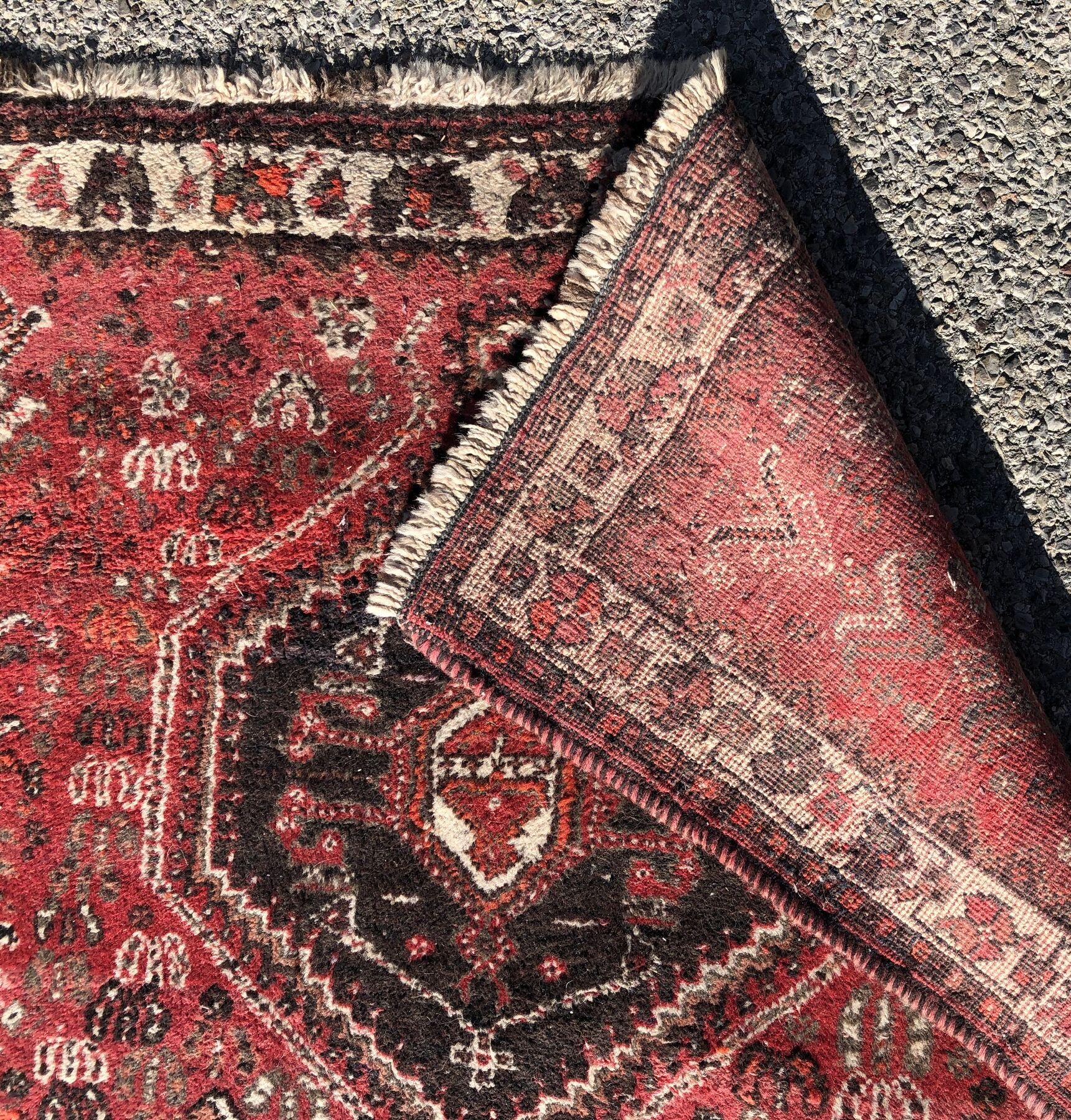 Oriental Persian carpet Iran Shiraz 118 x 150 cm