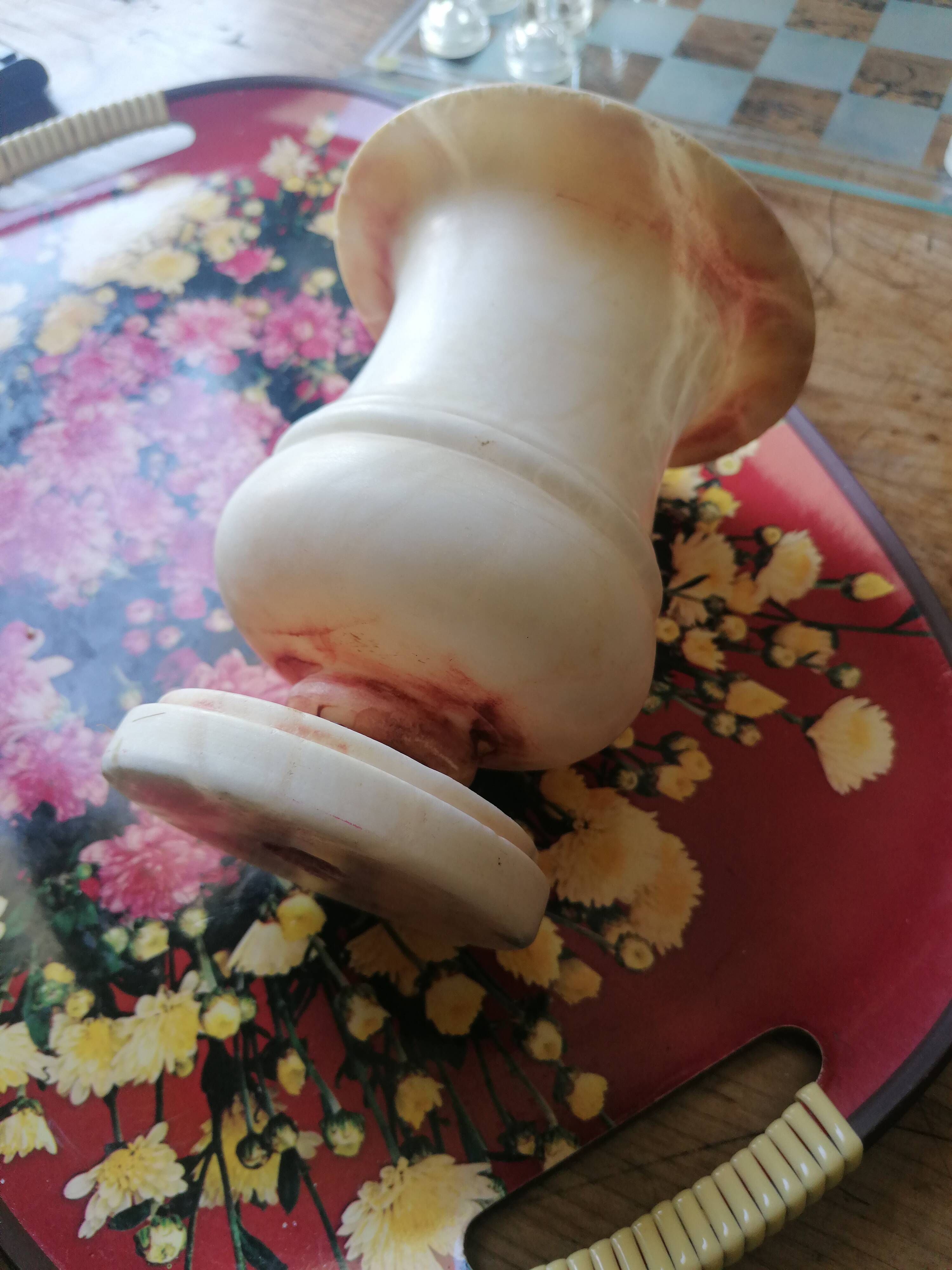 Vase en albatre Médicis rosé et creme