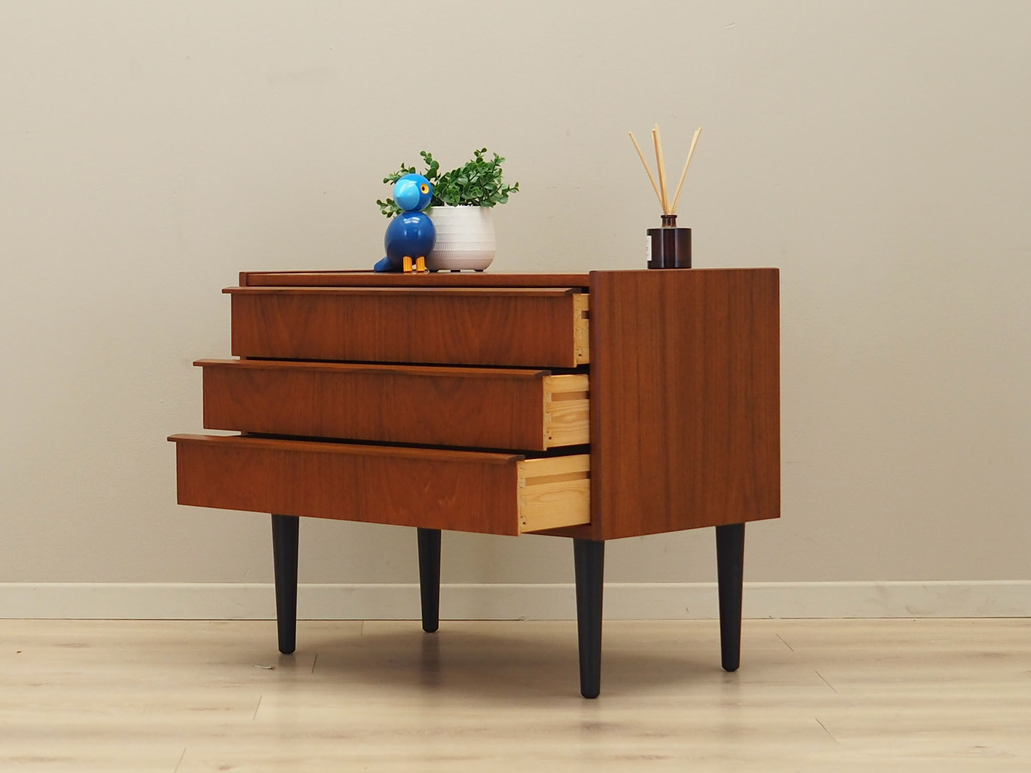 Commode en teck, design danois, années 1970, fabrication: Danemark