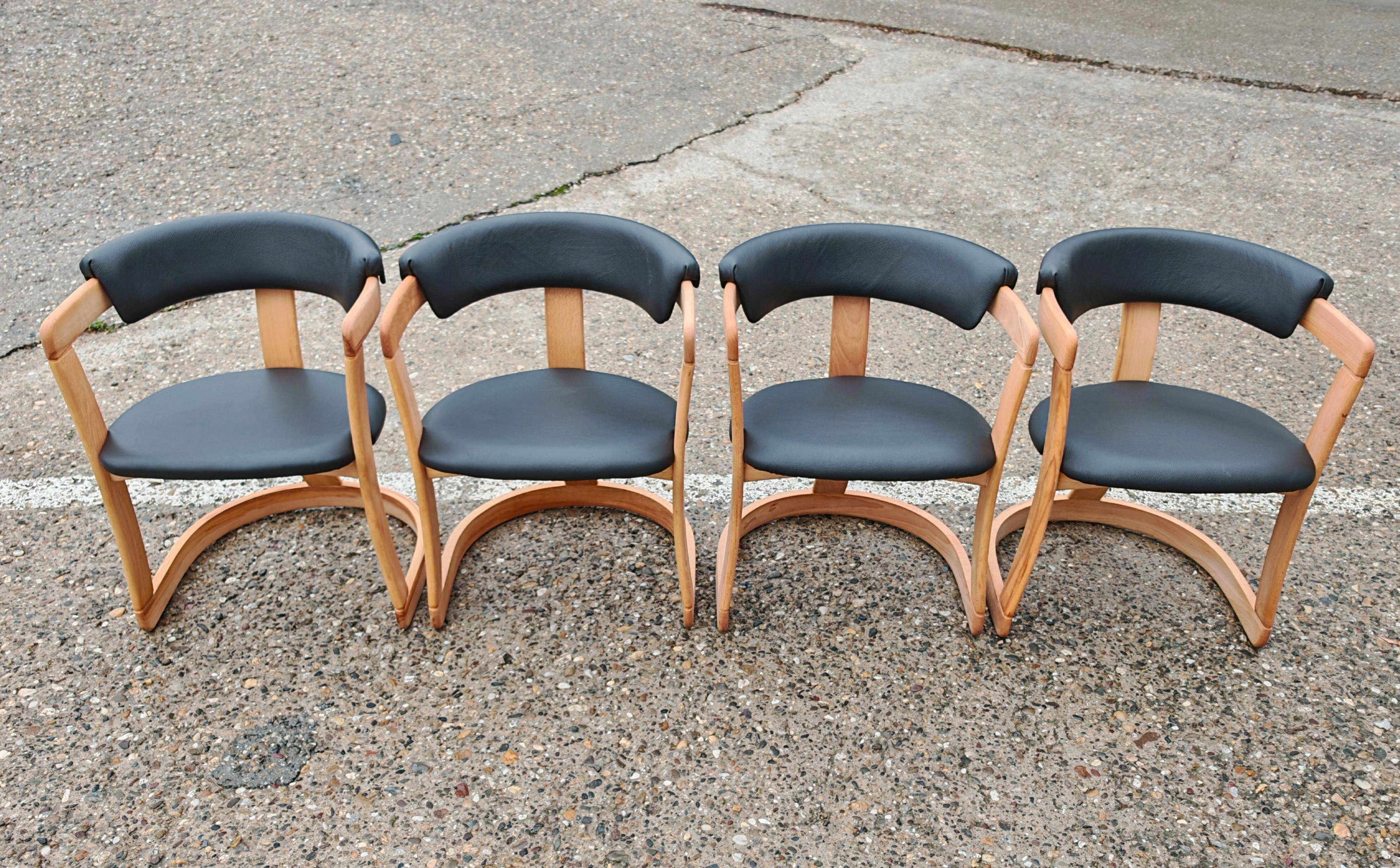 Set 4 chaises salle à manger "Brigitte" milieu du siècle Pozzi et Verga