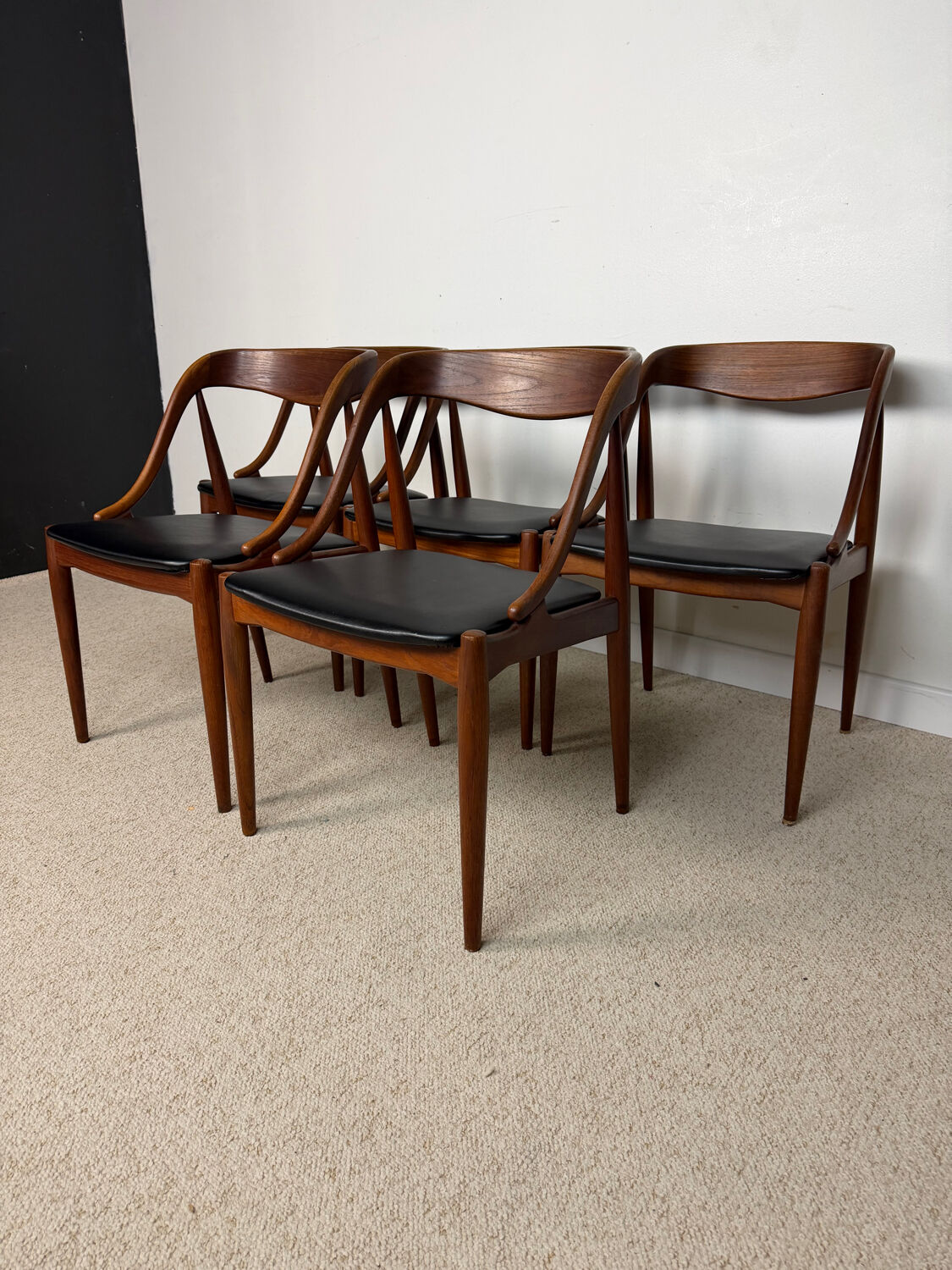 Scandinavian teak chairs – attributed to Johannes Andersen