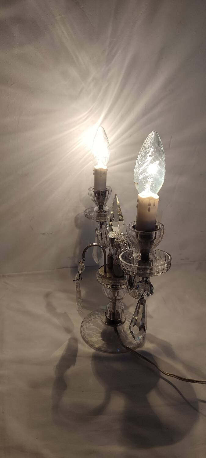 Lámpara de mesa de cristal. Francia, 1950s.