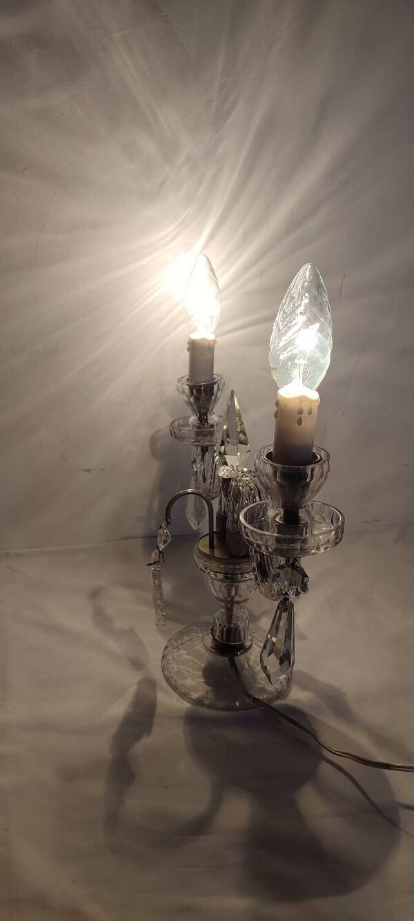 Lampe de table en cristal. France, années 1950.
