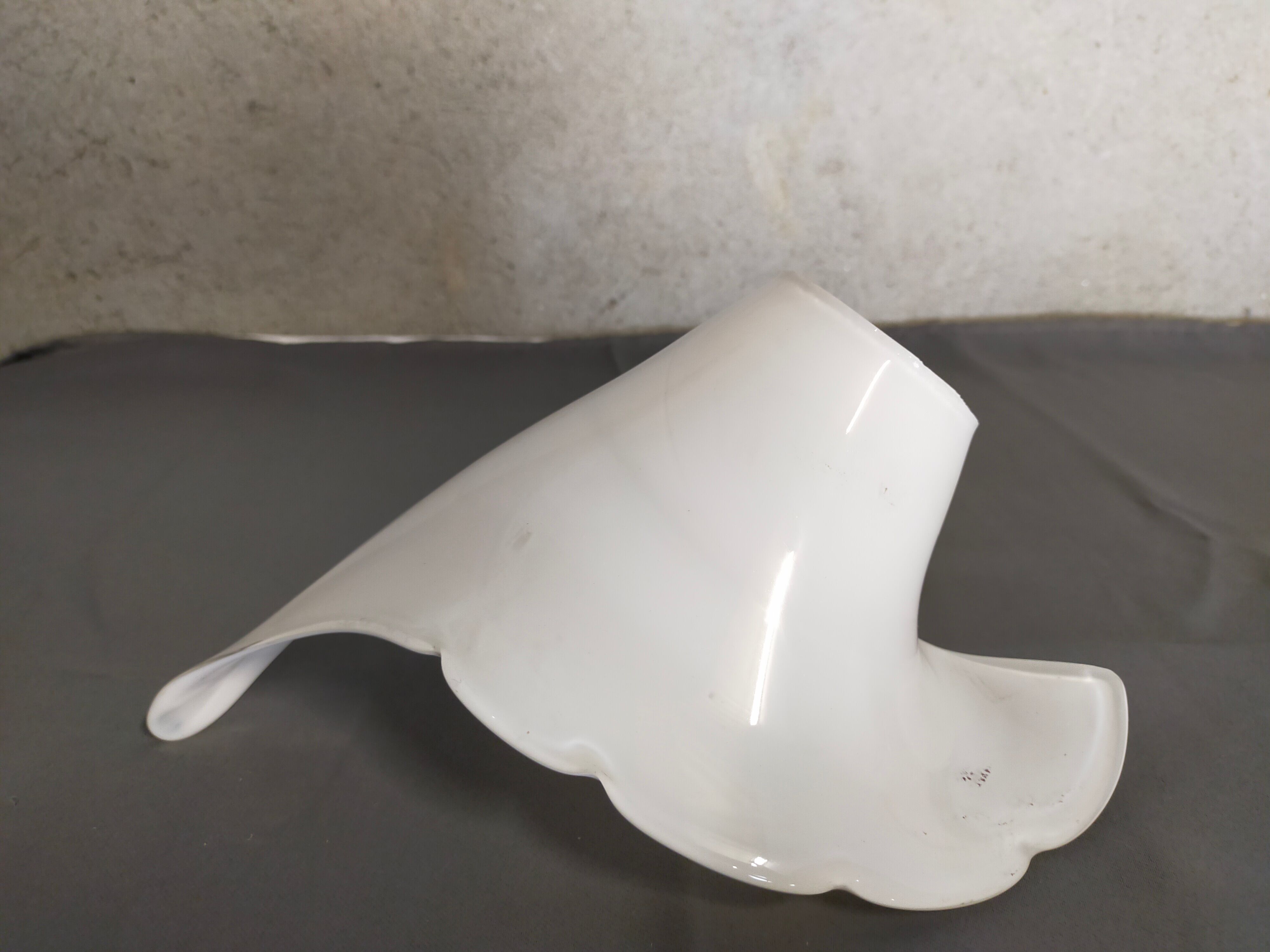 Vintage tulip white lampshade in blown glass Murano