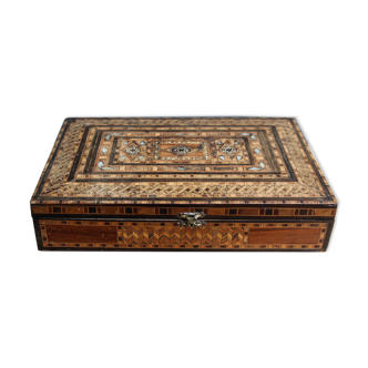 BOX XIXth in wood marquetry and mother-of-pearl