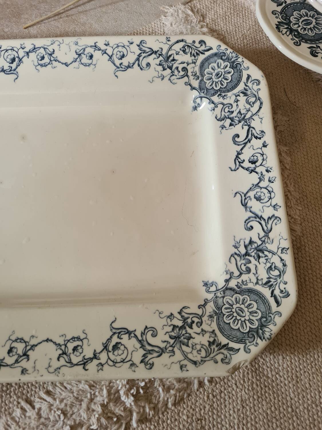 Longchamp Médicis iron earth rectangular dish