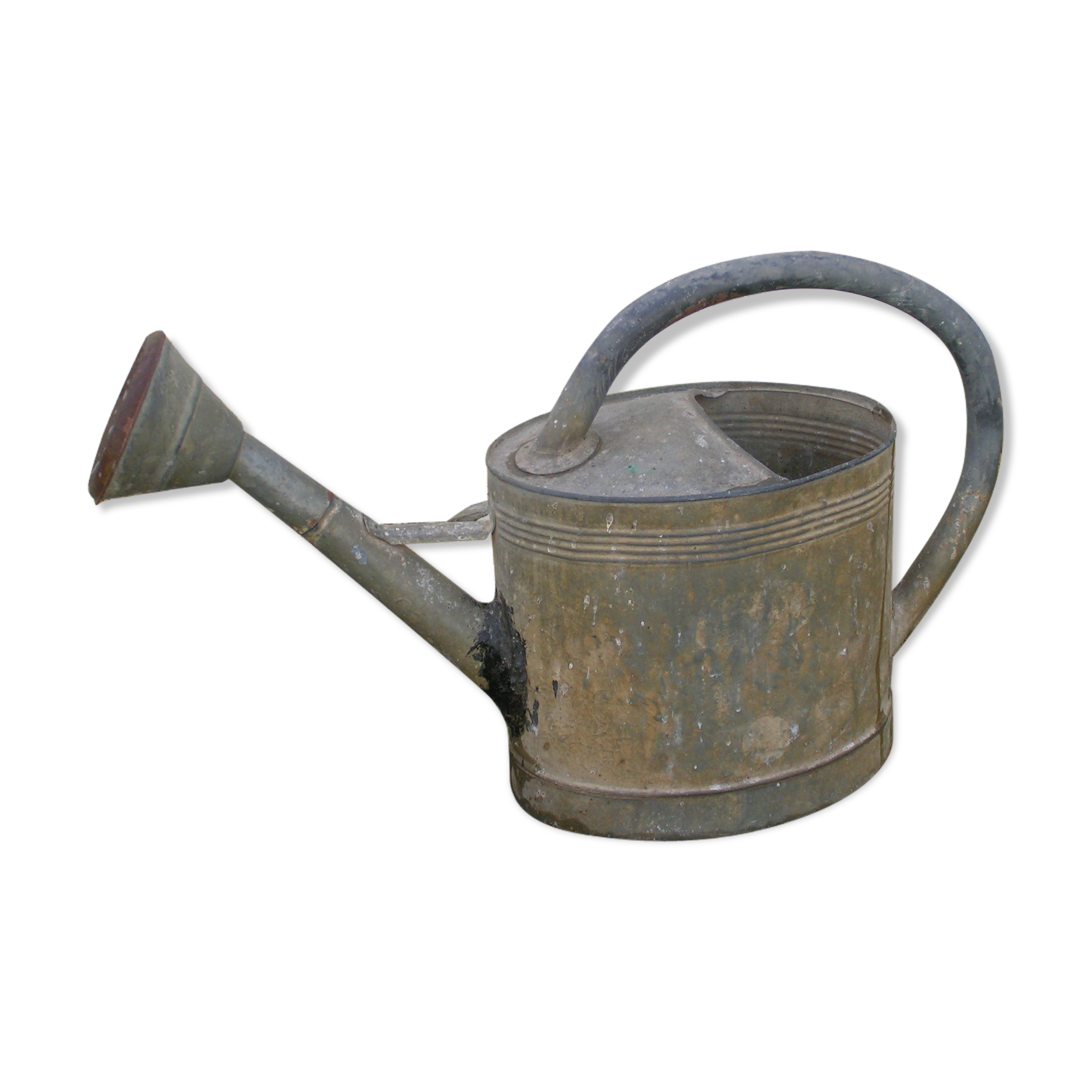 Zinc watering can