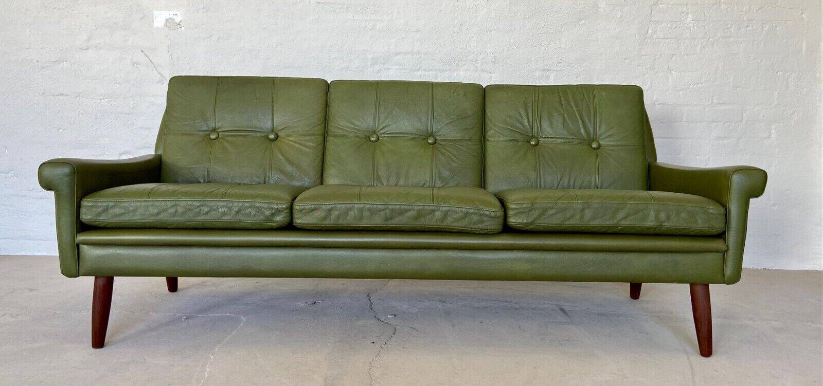 Canapé 3 places Svend Skipper vintage danois rétro en cuir vert olive