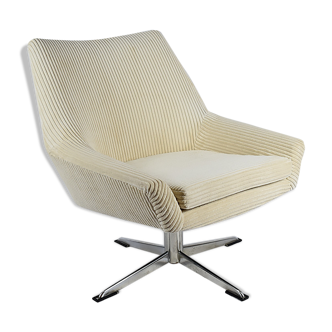 Original Restored Armchair "Shell" German Democratic Republic, 60s, Cord beige