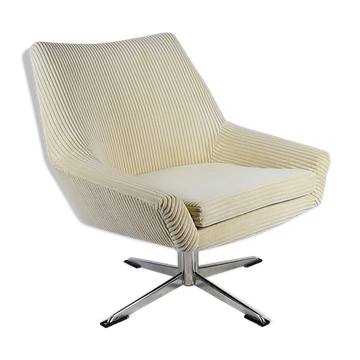 Original Restored Armchair "Shell" German Democratic Republic, 60s, Cord beige