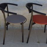 4  Chaises de style gondole structure métallique cossus et simili cuir