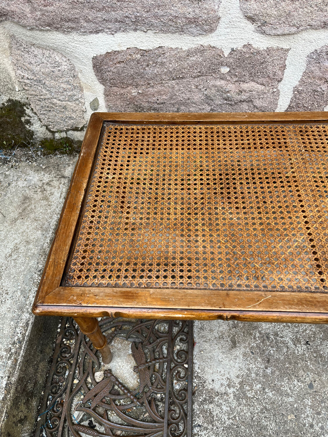 Canning coffee table