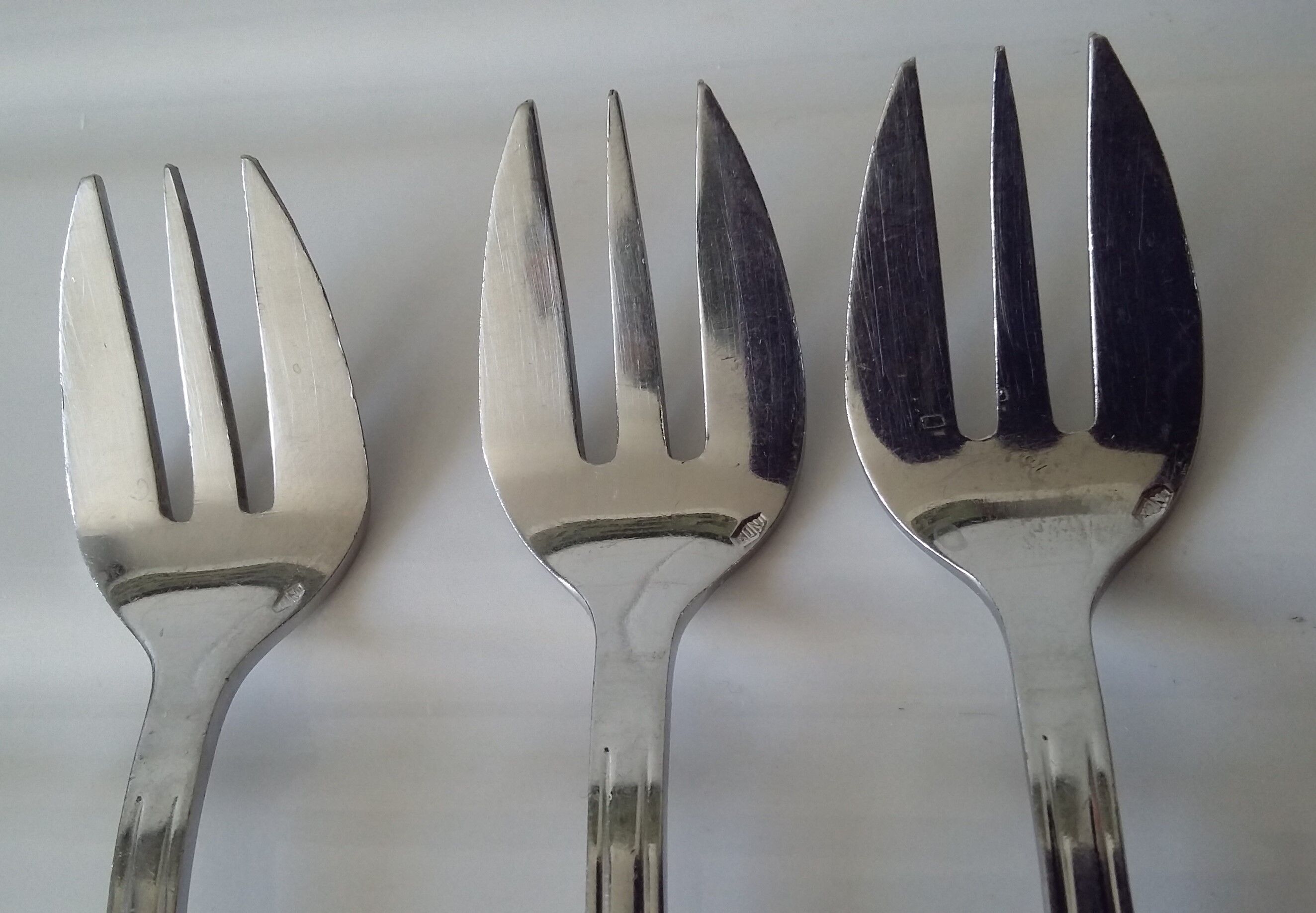 Lot de 3 fourchettes à huîtres