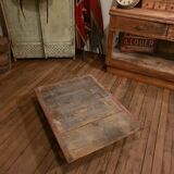 Factory pallet coffee table industrial table