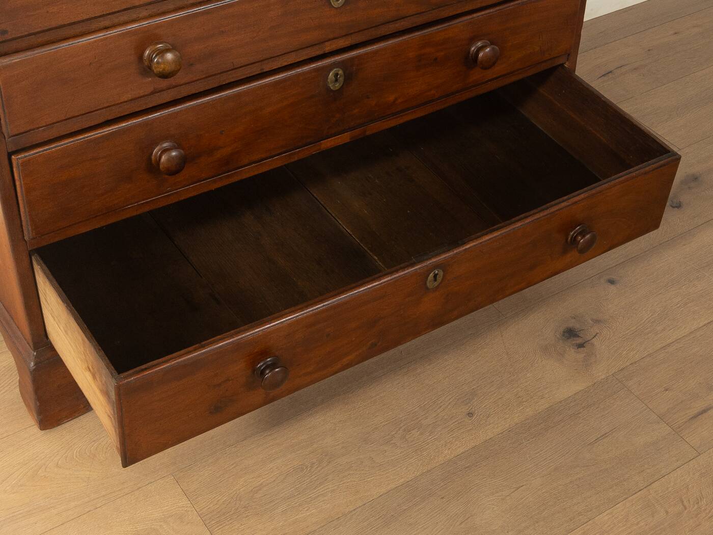 Commode en lin de l'ère victorienne vers 1840, vintage