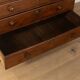 Commode en lin de l'ère victorienne vers 1840, vintage