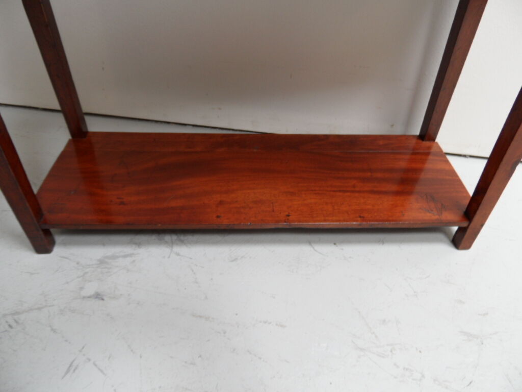 Antique mahogany sidetable