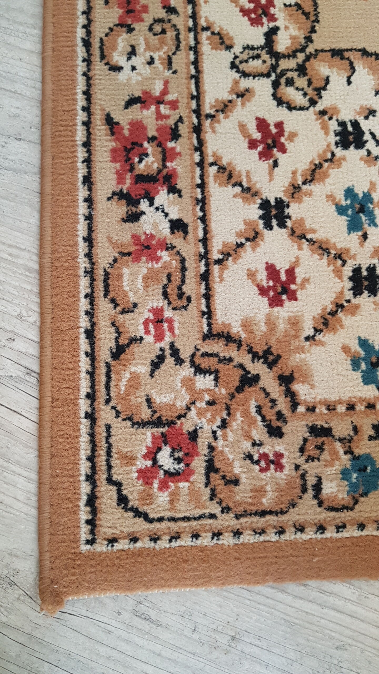 Persian rug  59x107cm