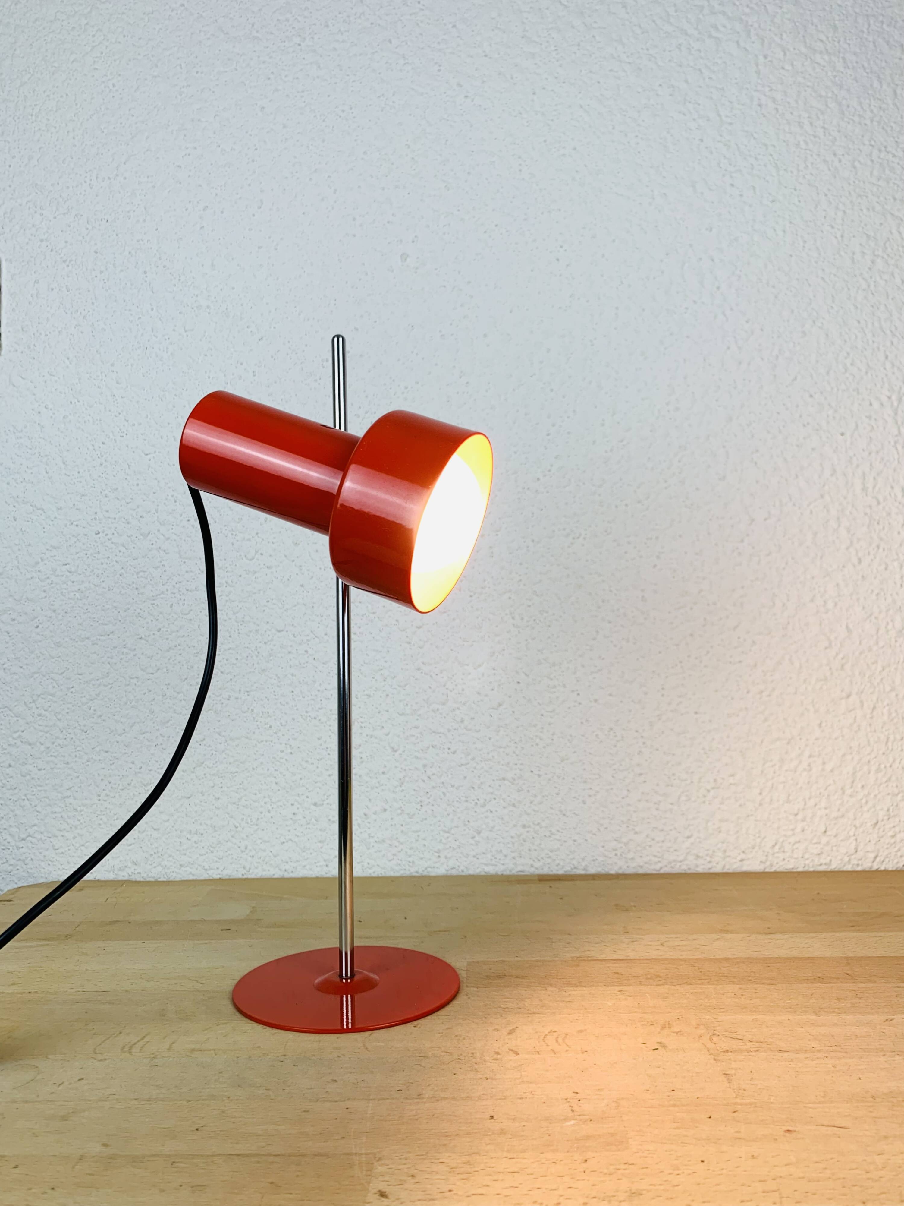 Stralux 70s red spotlight desk lamp