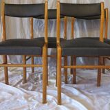Set of 4 Scandinavian chairs in black faux leather