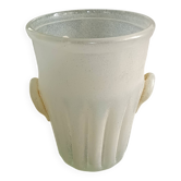 Beige fluted ear-shaped glass paste bucket
