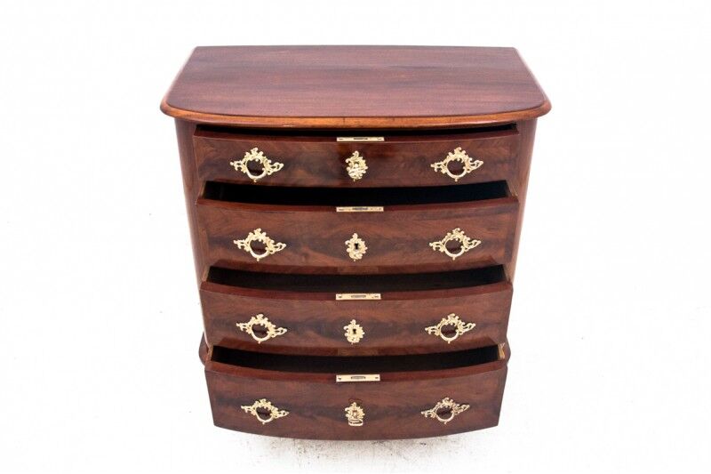 Chest of drawers, Northern Europe, 19th century. After renovation.