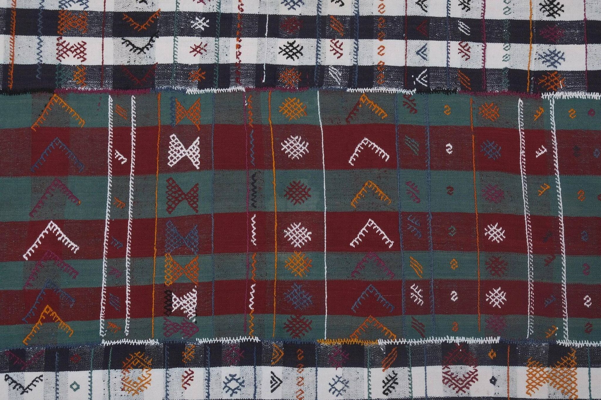 Vintage Turkish kilim, handwoven, 149x263 cm.