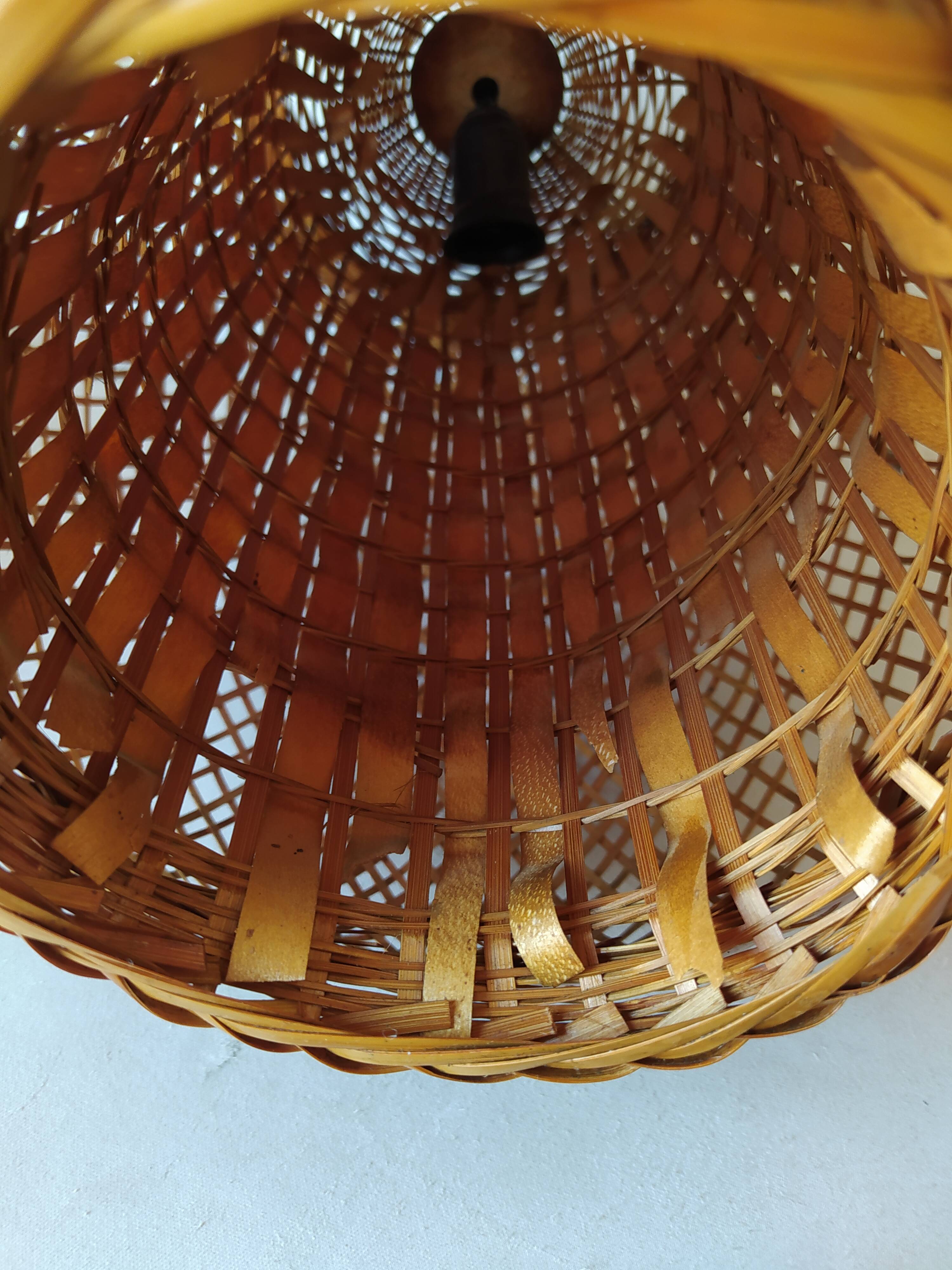 Vintage rattan hanging lamp