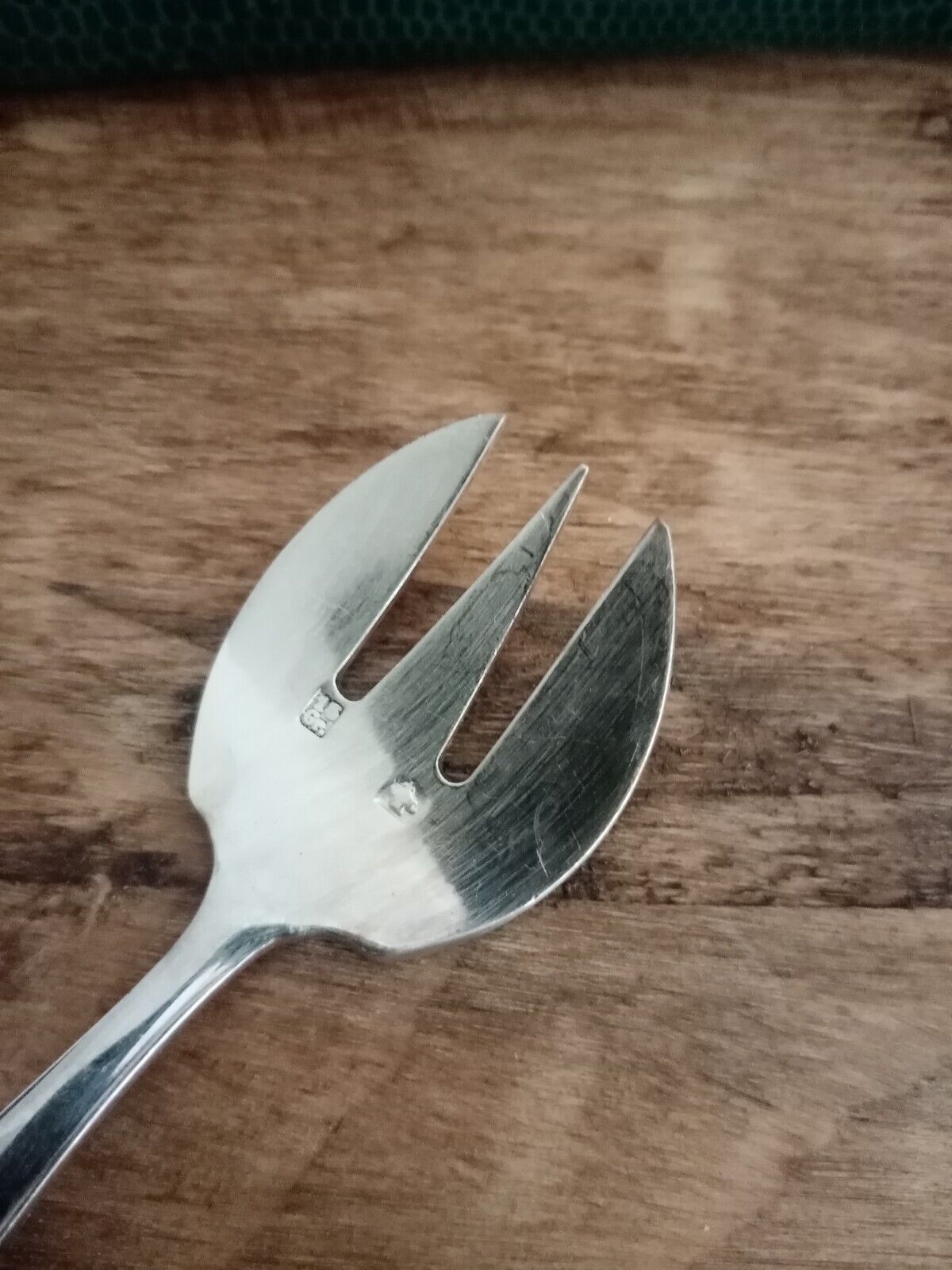 12 silver metal oyster forks art nouveau decorations